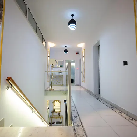 Hotel Frekel Yzberishti