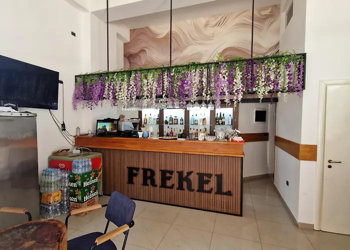 Hotell Frekel Yzberishti