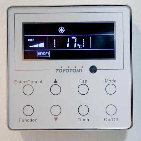 Hotel Frekel Yzberish